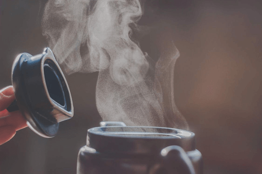 https://dripdrop.com/cdn/shop/articles/10-health-benefits-of-drinking-hot-water_e6fb2fa4-492f-4901-9004-fffa11a86a2e.png?v=1741015293