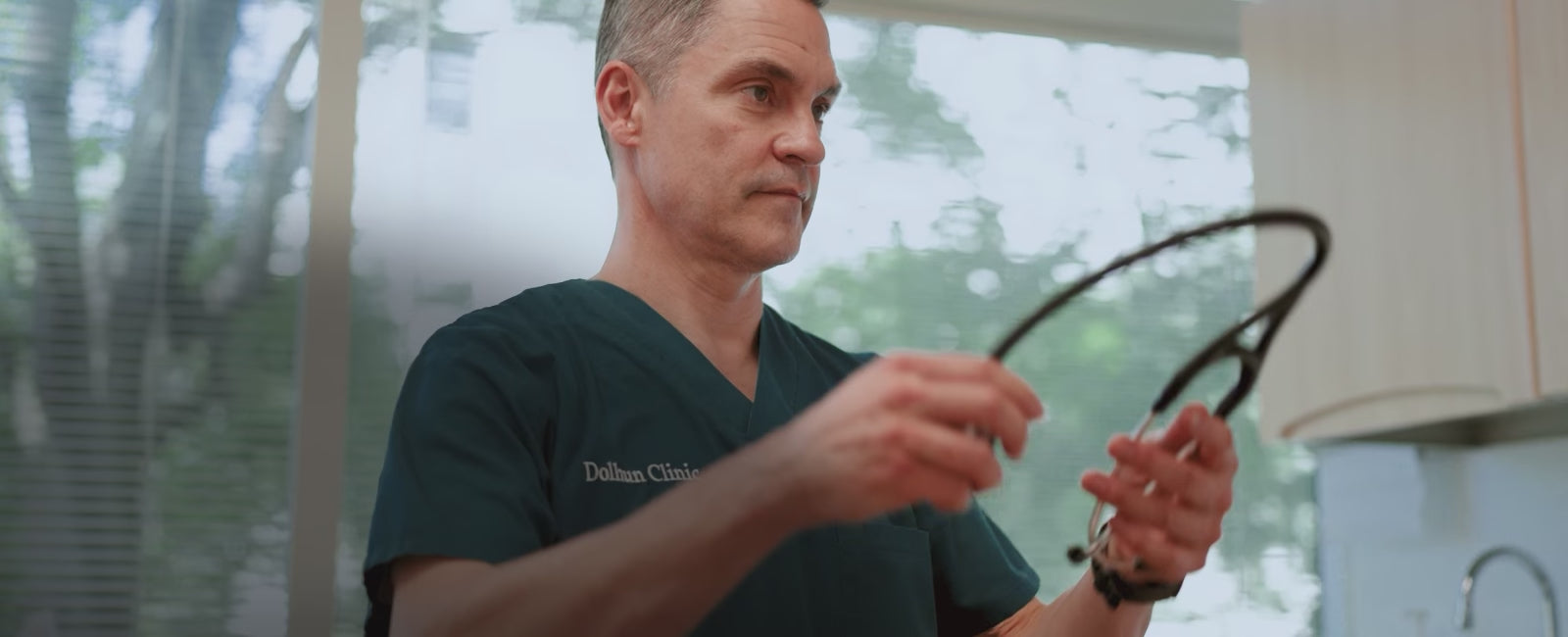 A video of DripDrop founder Dr. Dolhun in a medical office